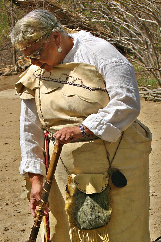 Indian Storyteller (APAW-6)