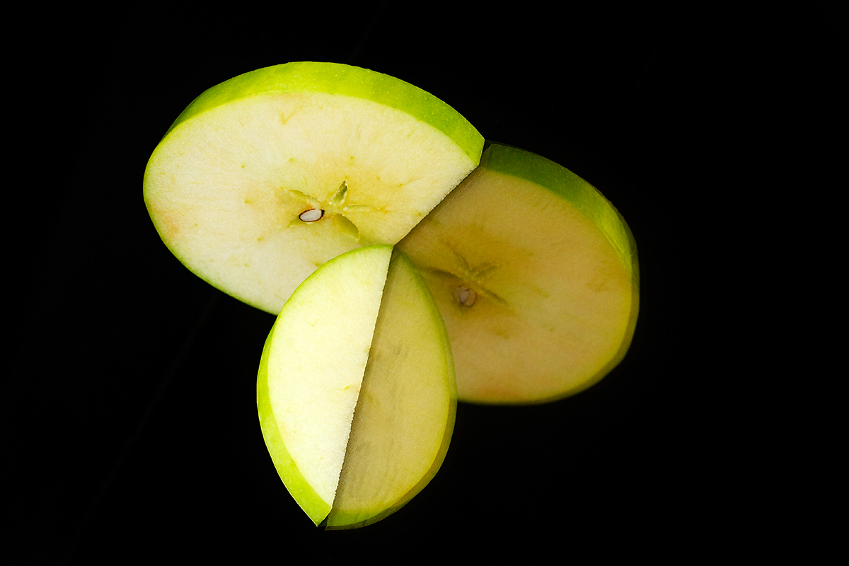 27 - Apple