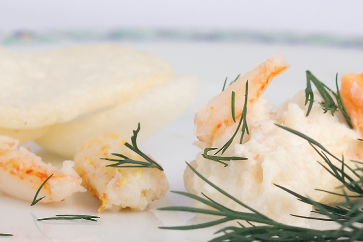 Food 43 - Shrimp cracker with crab