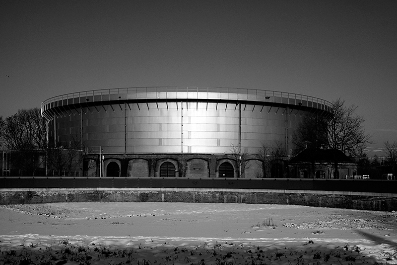 Architecture 02 - Gas holder
