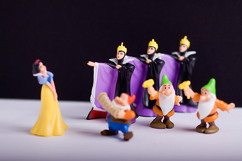 IMG_0004_snowwhite_notilt.jpg