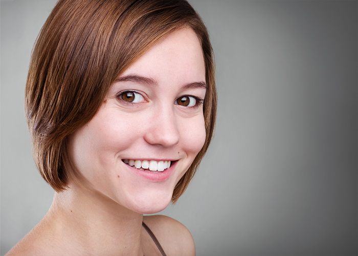 Charisa Headshot