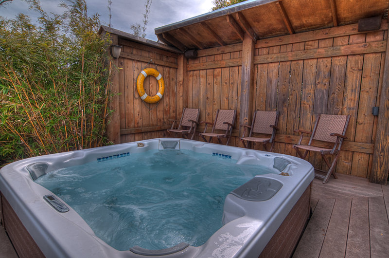 HotTub1 IMGP5235_6_7_8