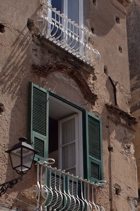Tropea, buildings, 2361 closeup 3.jpg