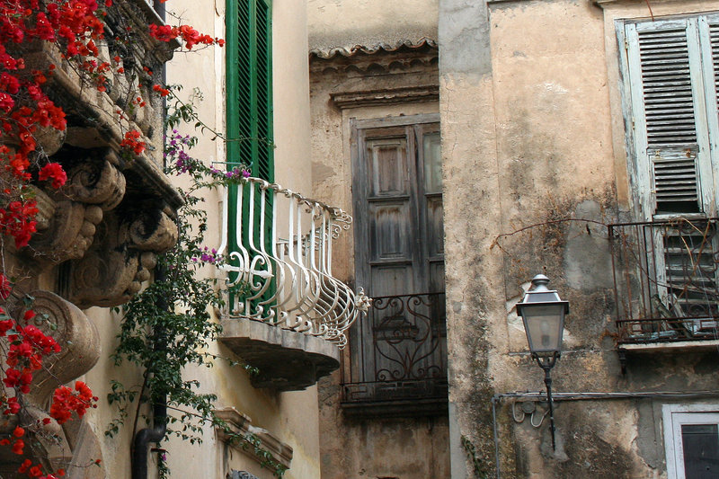 Tropea, buildings, 2394 closeup 2.jpg