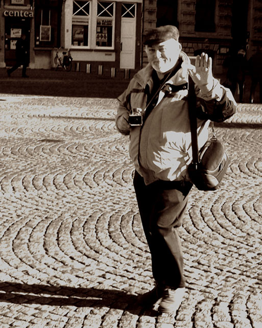Ahoy Fellow Photographer 640.jpg