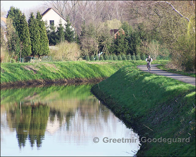 Life Along The Canal
