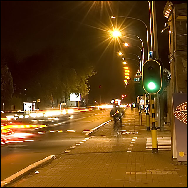 Bicycle vs Right Turning Automobiles