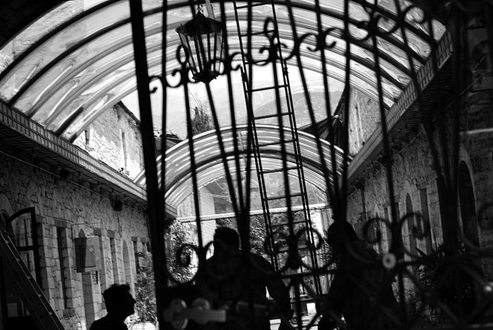 (b&w 2008 #14)