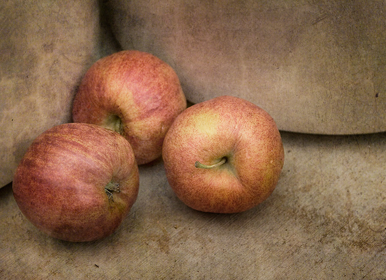 Simply Apples