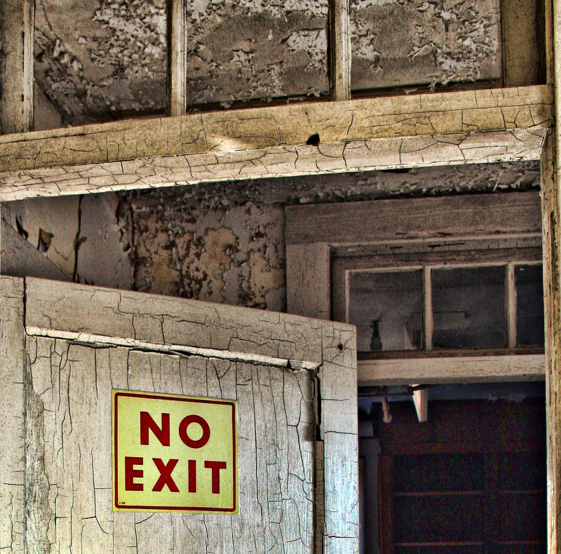 NO EXIT