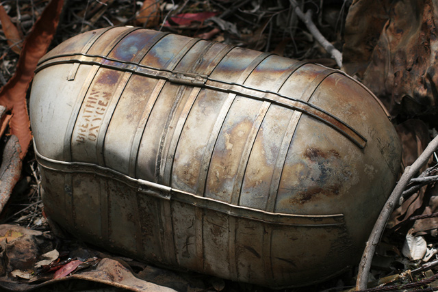 Oxygen Tank 0782.jpg