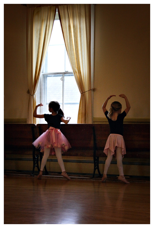 Dancers & Light