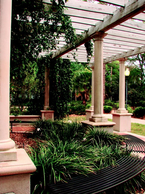 Tuscan Trellis