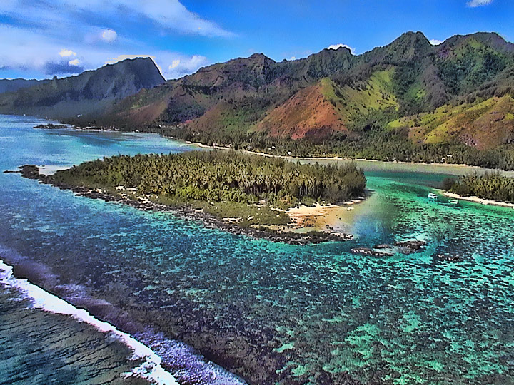 Moorea Parasailing