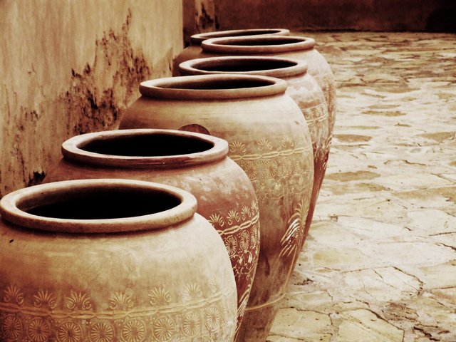 Pots