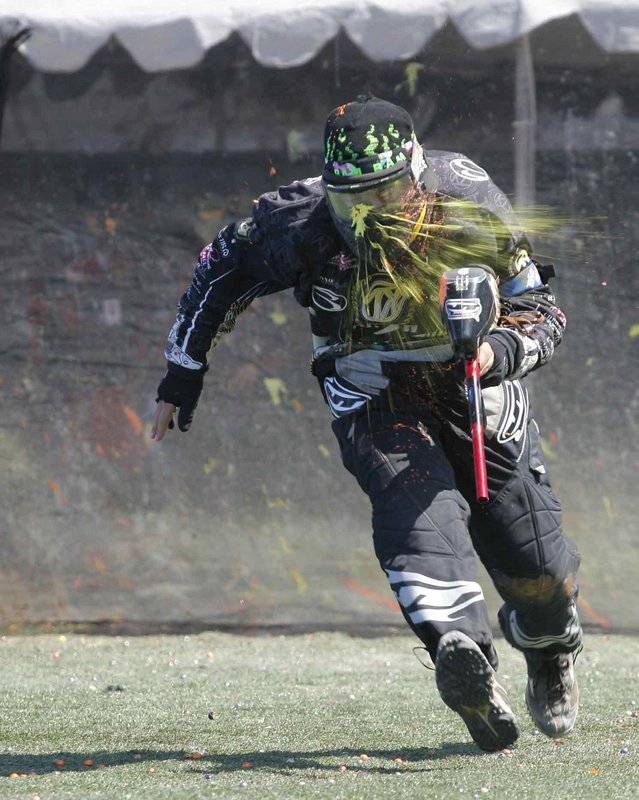 HB-08---facesplat.jpg