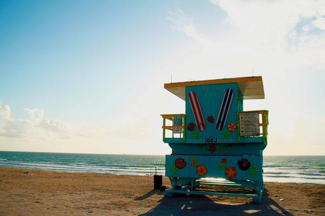 Lifeguard hut