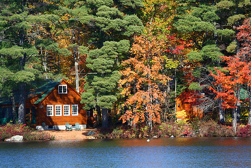 New England home by the lake