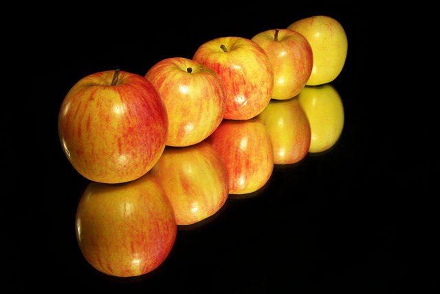 Apples
