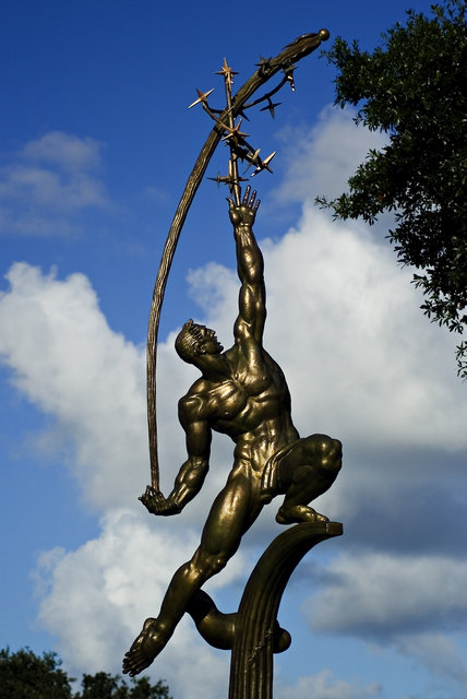 Statue