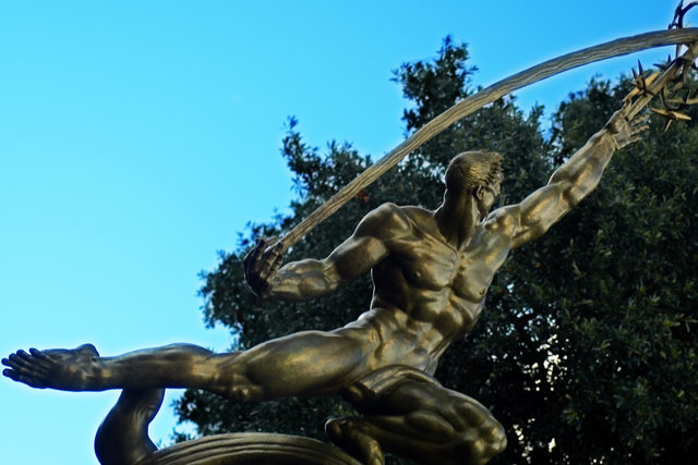 Statue