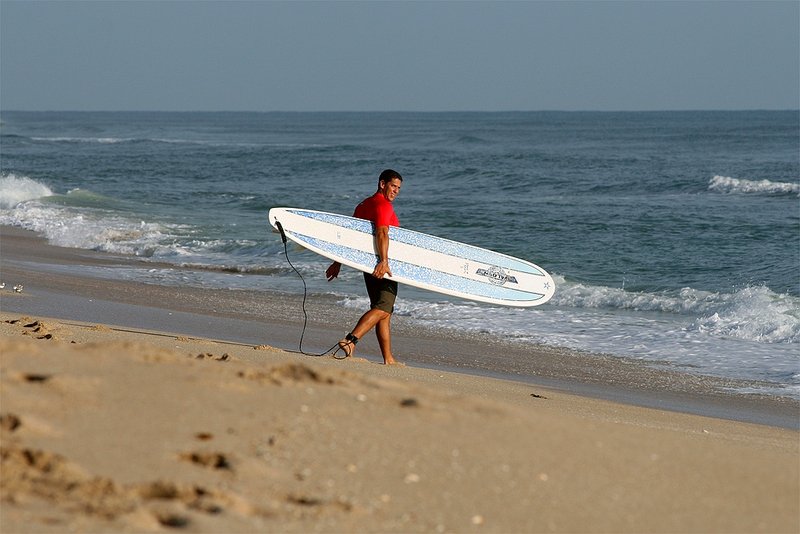 surfing.jpg