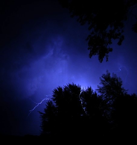 Lightning2.jpg