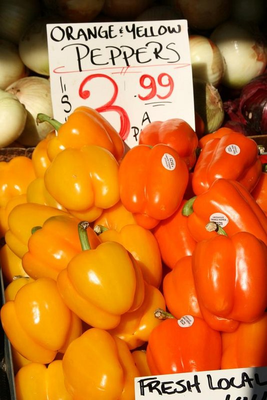 smugmug fresh peppers pikes market.jpg