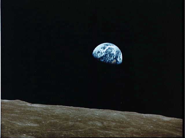 earthrise_apollo8.jpg