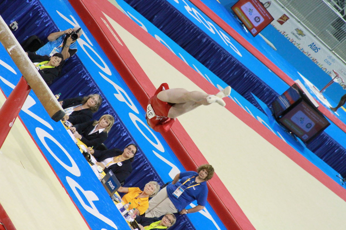Golden Dismount