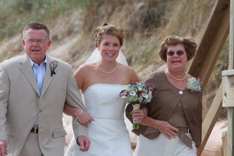 P & H Wedding7.JPG