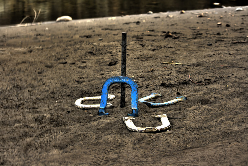 horseshoes copy.jpg