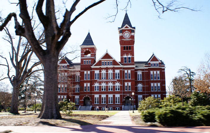 Samford Hall.jpg