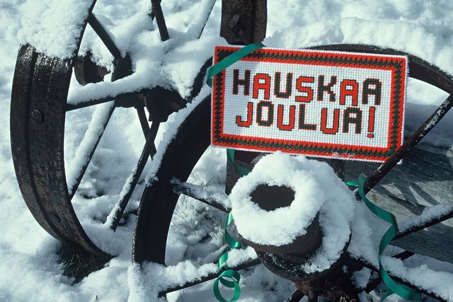 Hauskaa Joulua (Merry Christmas in Finnish)-Steel Wagon Wheels