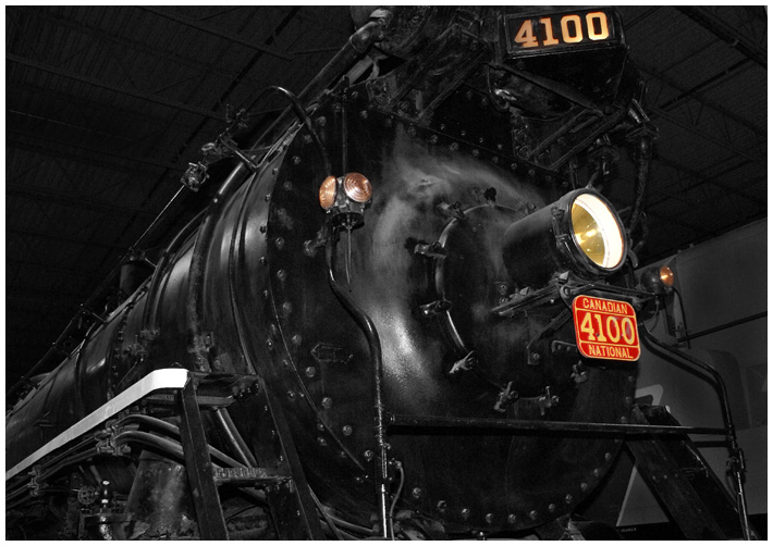 4100