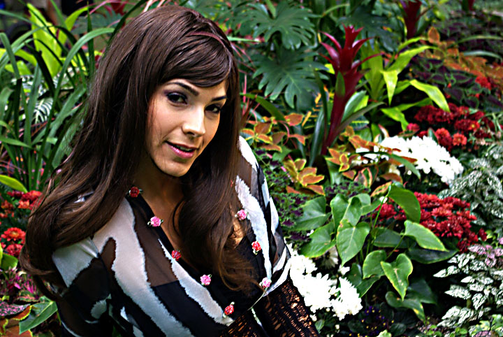 IMGP6900-Jackie in Garden.jpg