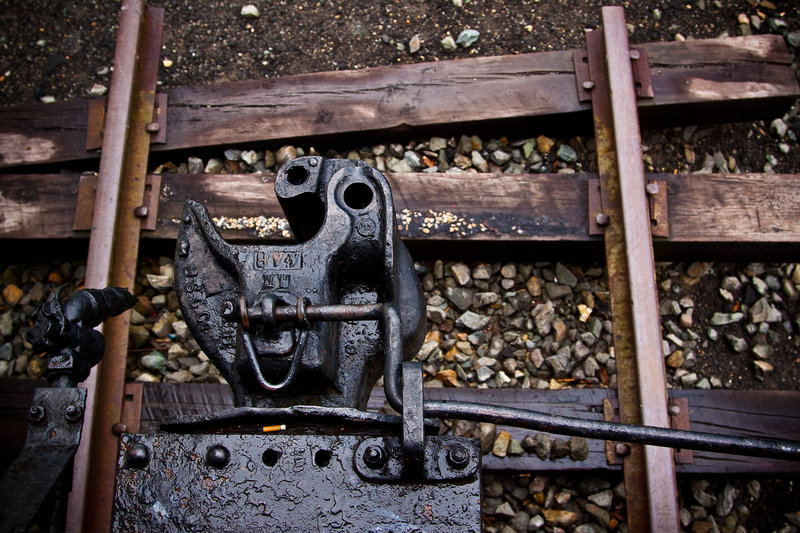 tracks