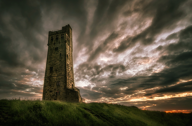 Victoria-tower-no-halo