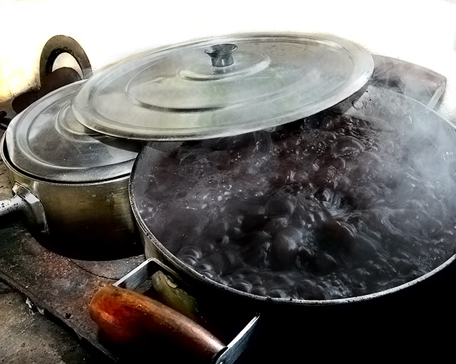  cooking  feijoada