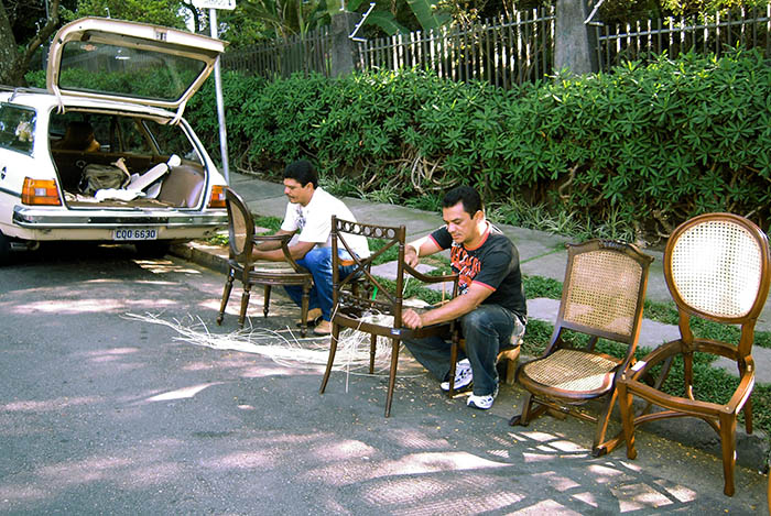 fixing straw chairs