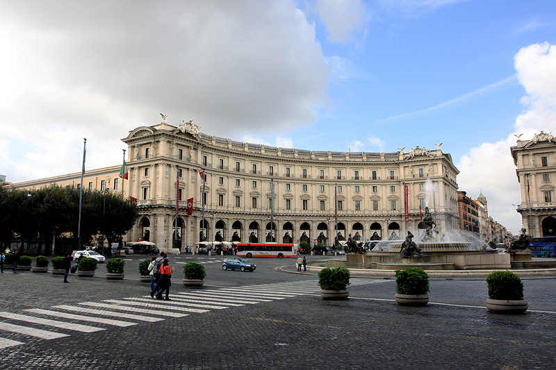 Piazza della Republica