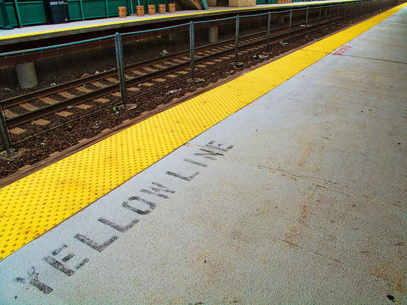 Aug 18 - Yellow Line for the Color Blind