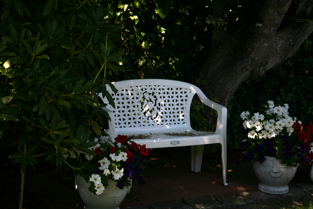chair.jpg