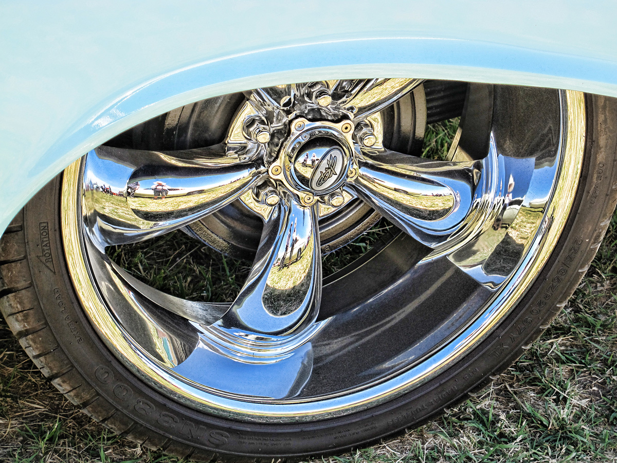 December Photo Essay: Reflecting on Automobiles