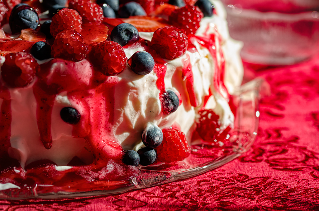 Berry Pavlova