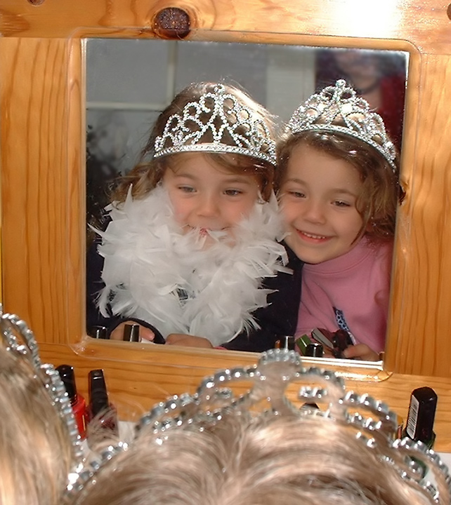 Twins-and-mirror.jpg