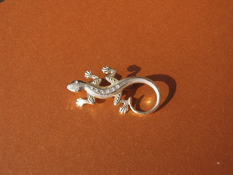 lizard-brooch-002.jpgoriginal.jpg